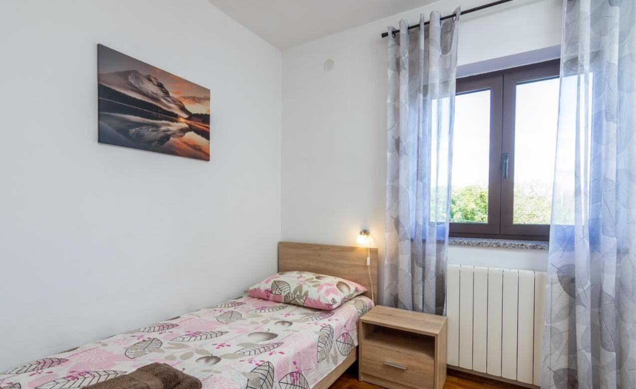 Villa Vrancic Ровин Екстериор снимка